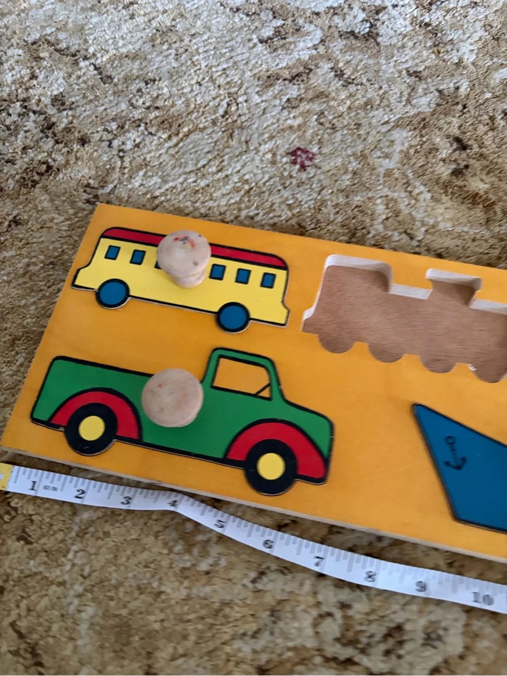 Doron Laveled Ltd. Made in Isreal 1992  missing one piece montessori transportat